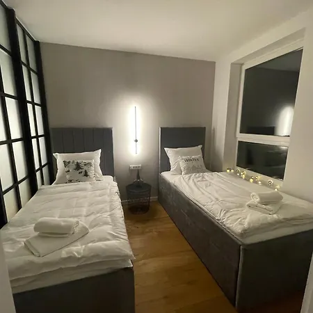 A 2-4 In Vucko דירה